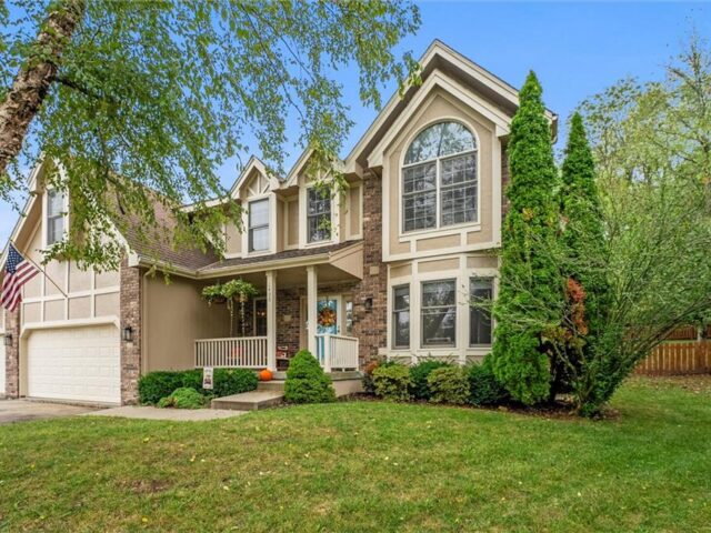 Homes for Sale in Liberty, MO 64068 | 1408  Telford Drive