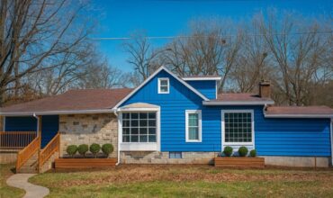 Homes for Sale in Liberty, MO 64068 | 320 N Fairview Avenue