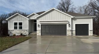 Homes for Sale in Kearney, MO 64060 | 1300  Melissa Court