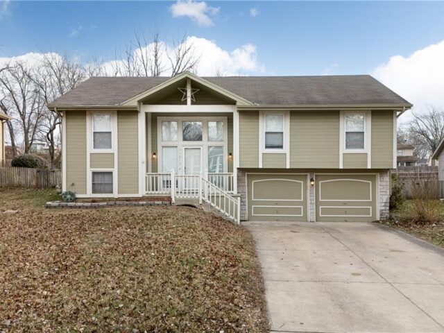 Homes for Sale in Kansas City, MO 64155 | 11013 N McGee Street