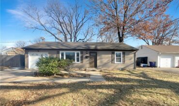 Homes for Sale in Kansas City, MO 64118 | 6705 N Charlotte Street