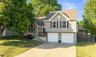 Homes for Sale in Smithville, MO 64089 | 309  Mesa Drive