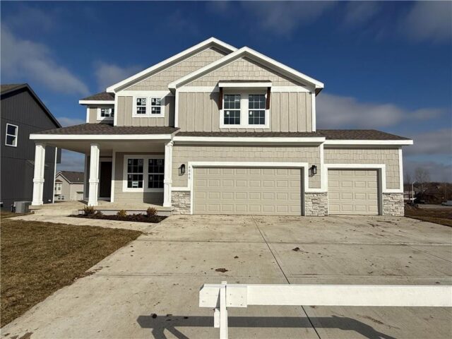 Homes for Sale in Kansas City, MO 64156 | 6000 NE 118th Street