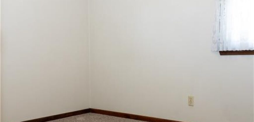 Homes for Sale in Kansas City, MO 64152 | 7406 NW Belvidere Parkway