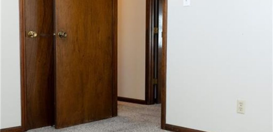 Homes for Sale in Kansas City, MO 64152 | 7406 NW Belvidere Parkway