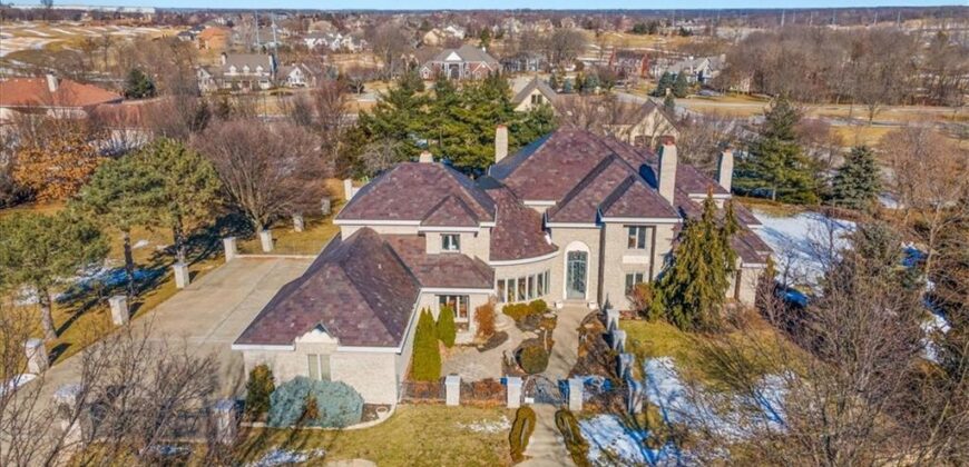 9800 N Revere Avenue, Kansas City, MO 64154