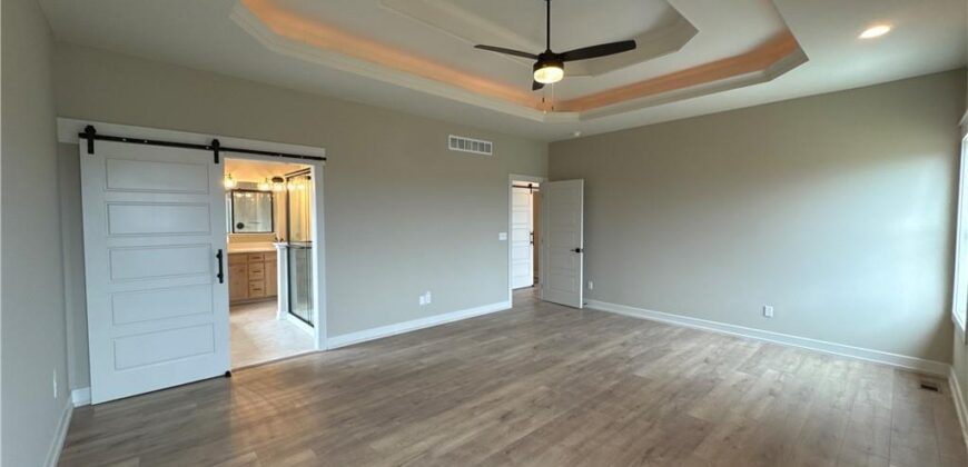 12915 N Champanel Way, Platte City, MO 64079