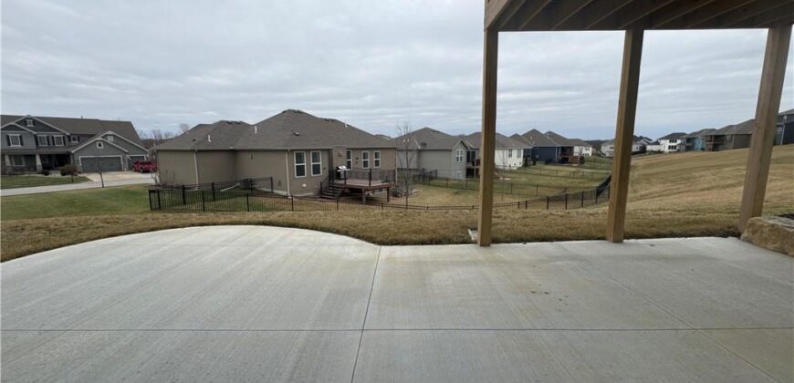 12935 N Champanel Way, Platte City, MO 64079
