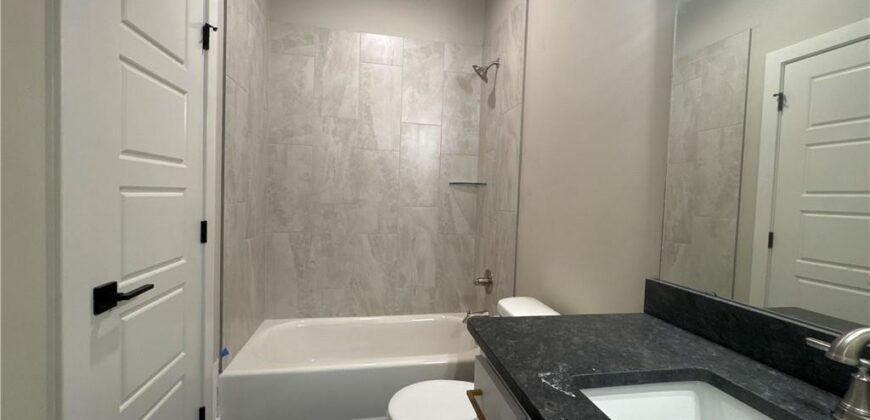 12935 N Champanel Way, Platte City, MO 64079