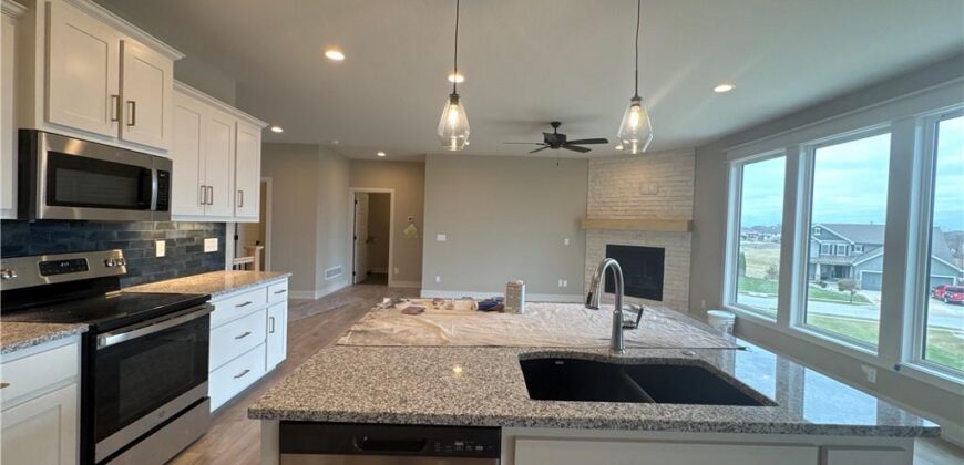 12935 N Champanel Way, Platte City, MO 64079