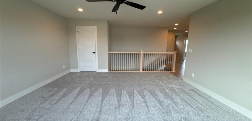 12585 N Beacon Court, Platte City, MO 64079