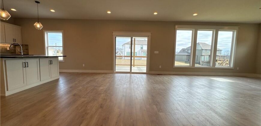 12585 N Beacon Court, Platte City, MO 64079