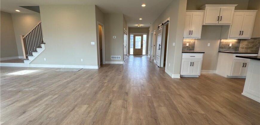 12585 N Beacon Court, Platte City, MO 64079