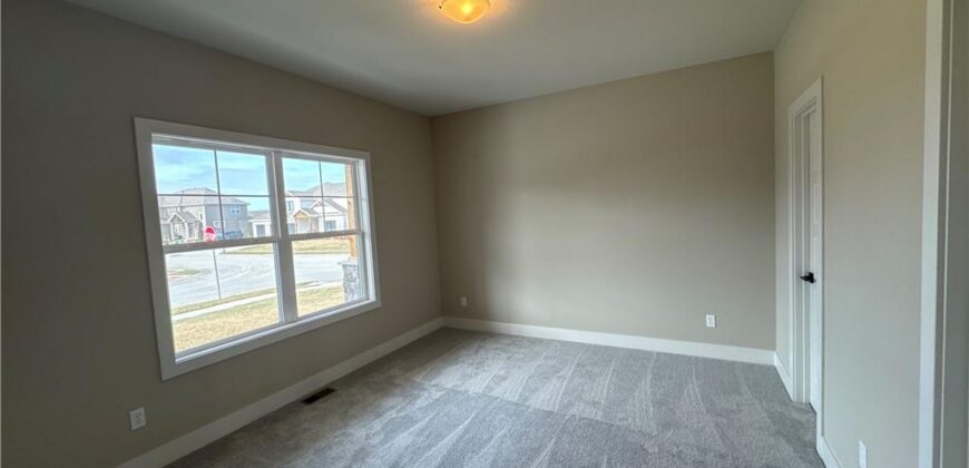 12585 N Beacon Court, Platte City, MO 64079
