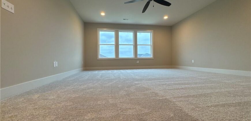 12860 N Champanel Way, Platte City, MO 64079