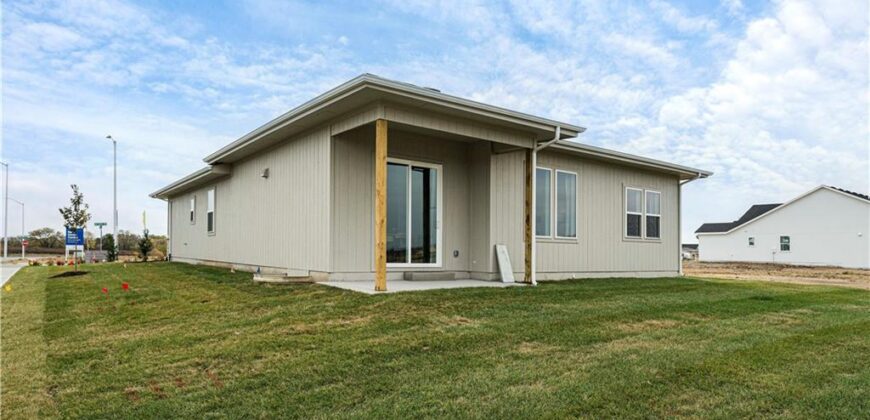 1602 NW 104th Terrace, Kansas City, MO 64155