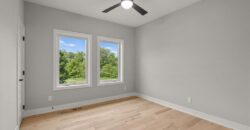 8732 N Lewis Avenue, Kansas City, MO 64157