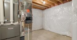 8732 N Lewis Avenue, Kansas City, MO 64157