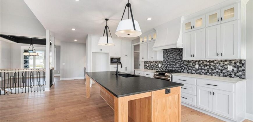 5163 NW 47th Terrace, Riverside, MO 64150