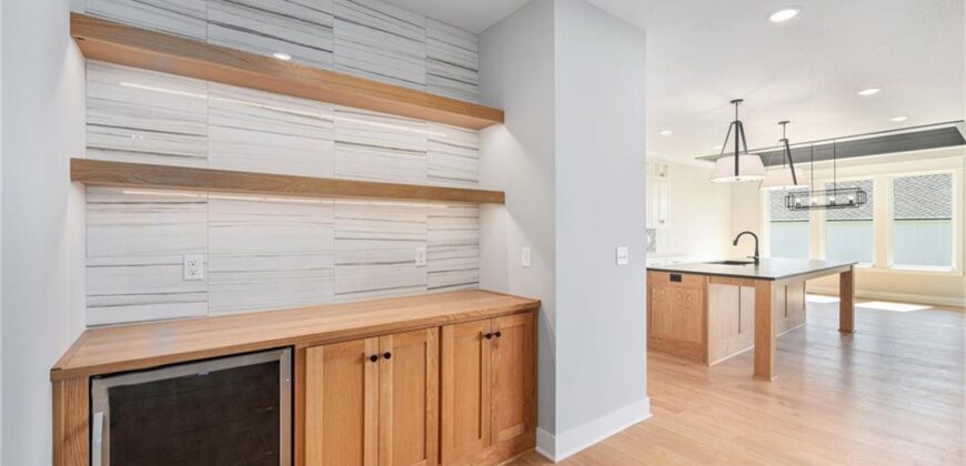 5163 NW 47th Terrace, Riverside, MO 64150