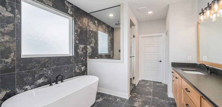 5163 NW 47th Terrace, Riverside, MO 64150