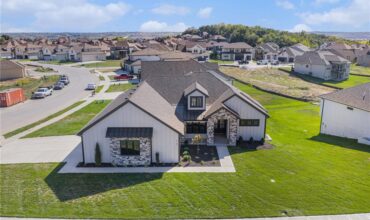 5163 NW 47th Terrace, Riverside, MO 64150