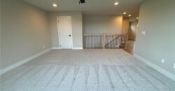 18000 N Peach Blossom Drive, Platte City, MO 64079