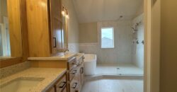 18000 N Peach Blossom Drive, Platte City, MO 64079