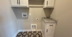 18000 N Peach Blossom Drive, Platte City, MO 64079