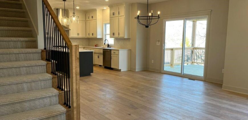 13413 Oakridge Drive, Kearney, MO 64060