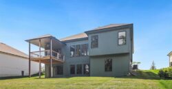 604 Blackhawke Drive, Smithville, MO 64089