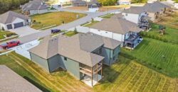 604 Blackhawke Drive, Smithville, MO 64089