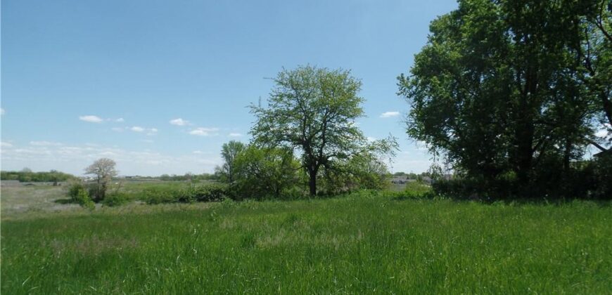 9121 NW Old Stagecoach Road, Kansas City, MO 64154