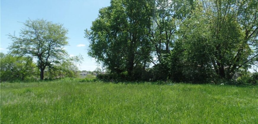 9121 NW Old Stagecoach Road, Kansas City, MO 64154