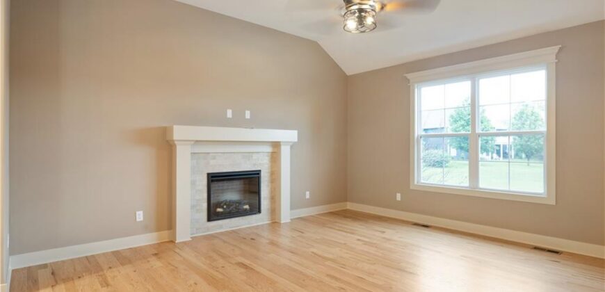 18410 Rock Creek Drive, Smithville, MO 64089