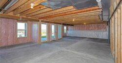 8890 N Monroe Avenue, Kansas City, MO 64156
