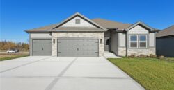 8890 N Monroe Avenue, Kansas City, MO 64156