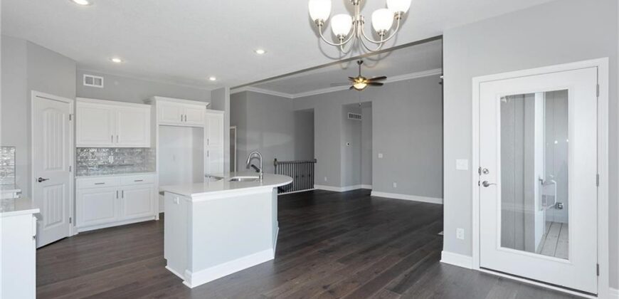 8890 N Monroe Avenue, Kansas City, MO 64156