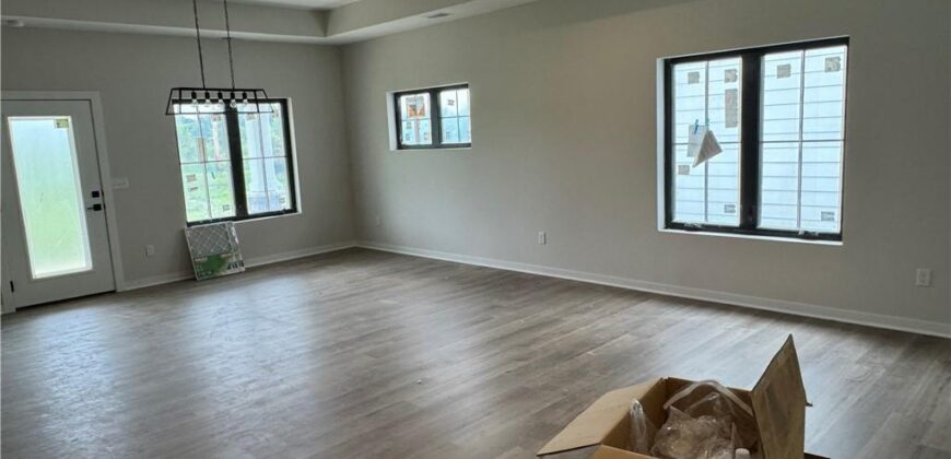 1975 Harvest Road, Liberty, MO 64068