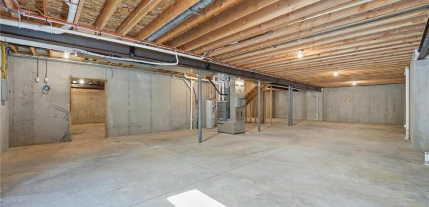 9815 Ambrosia Lane, Parkville, MO 64152