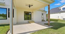 9815 Ambrosia Lane, Parkville, MO 64152