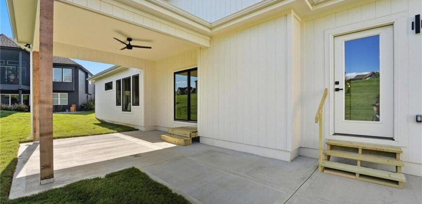 9815 Ambrosia Lane, Parkville, MO 64152