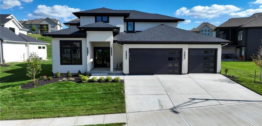9815 Ambrosia Lane, Parkville, MO 64152