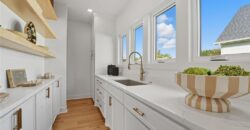 9815 Ambrosia Lane, Parkville, MO 64152