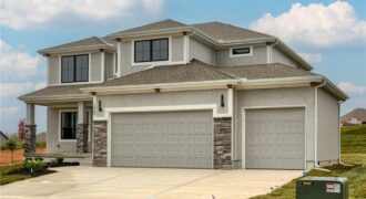 1989 Longview Drive, Liberty, MO 64068