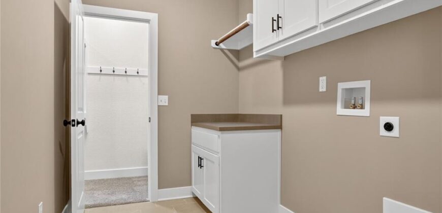 13670 NW 71st Street, Parkville, MO 64152