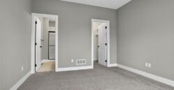 13670 NW 71st Street, Parkville, MO 64152