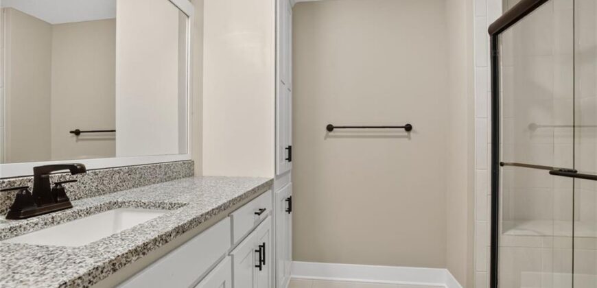 13670 NW 71st Street, Parkville, MO 64152