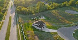 2707 NW 84th Terrace, Kansas City, MO 64154