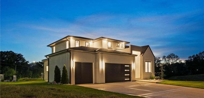 2707 NW 84th Terrace, Kansas City, MO 64154